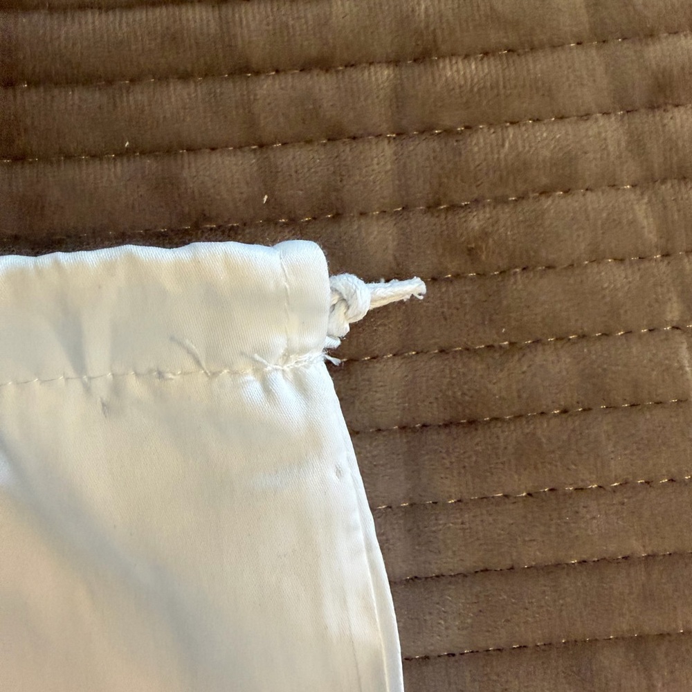 Michael Kors White Drawstring Dust Bag - Picture 4 of 7